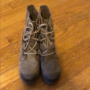 Sorel Joan of Arctic Wedge sz 5.5